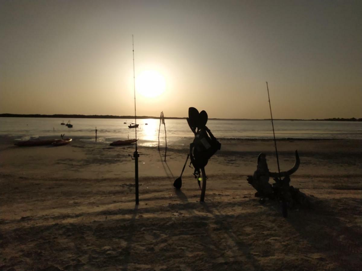 فندق Nguel Du Saloum - Chez Abdou Et Mar Mar Lodj المظهر الخارجي الصورة